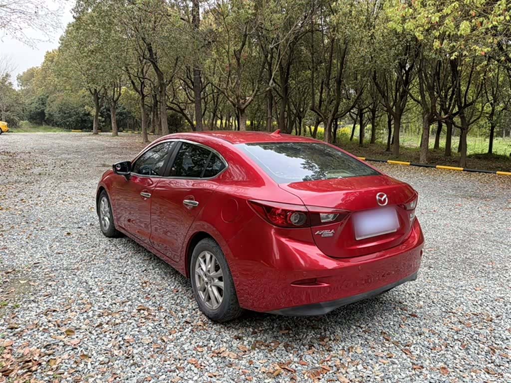 Mazda Mazda3, 2015 22