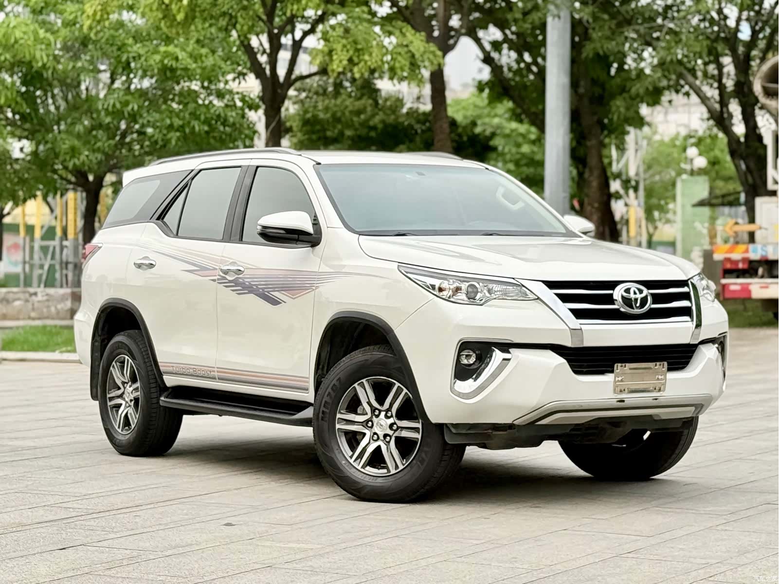 Toyota Fortuner, 2018 3