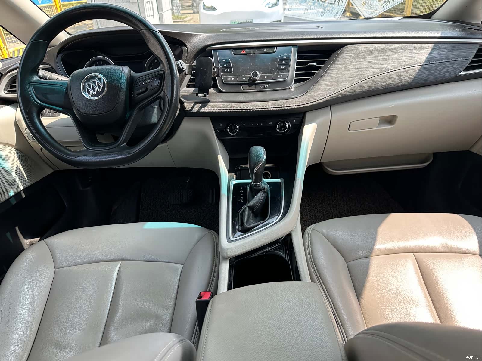 Buick GL6, 2017 10