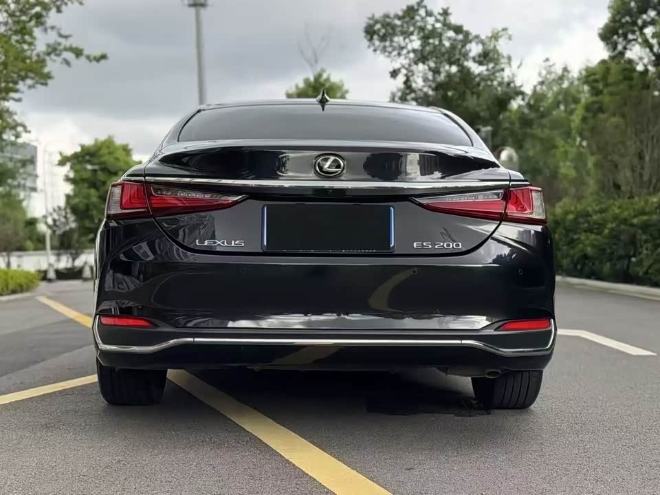 Lexus ES Lexus ES
