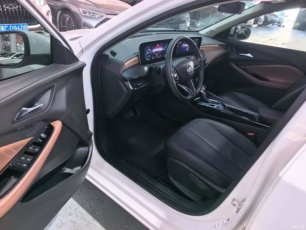 Buick Verano, 2022 16