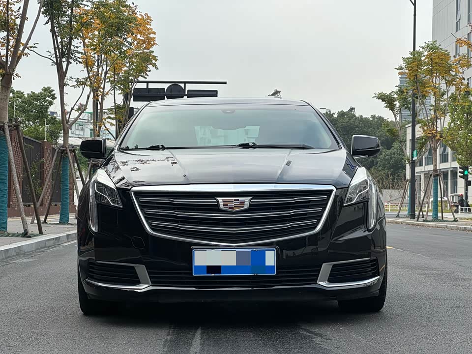Cadillac XTS