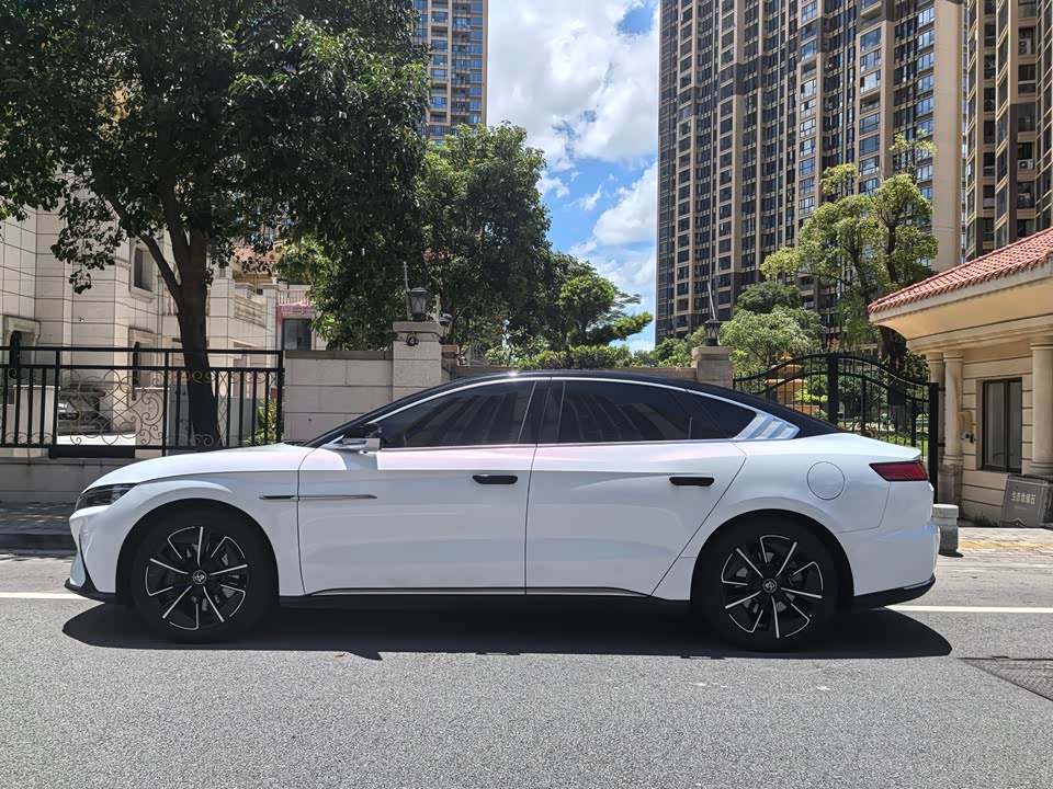 BYD Han