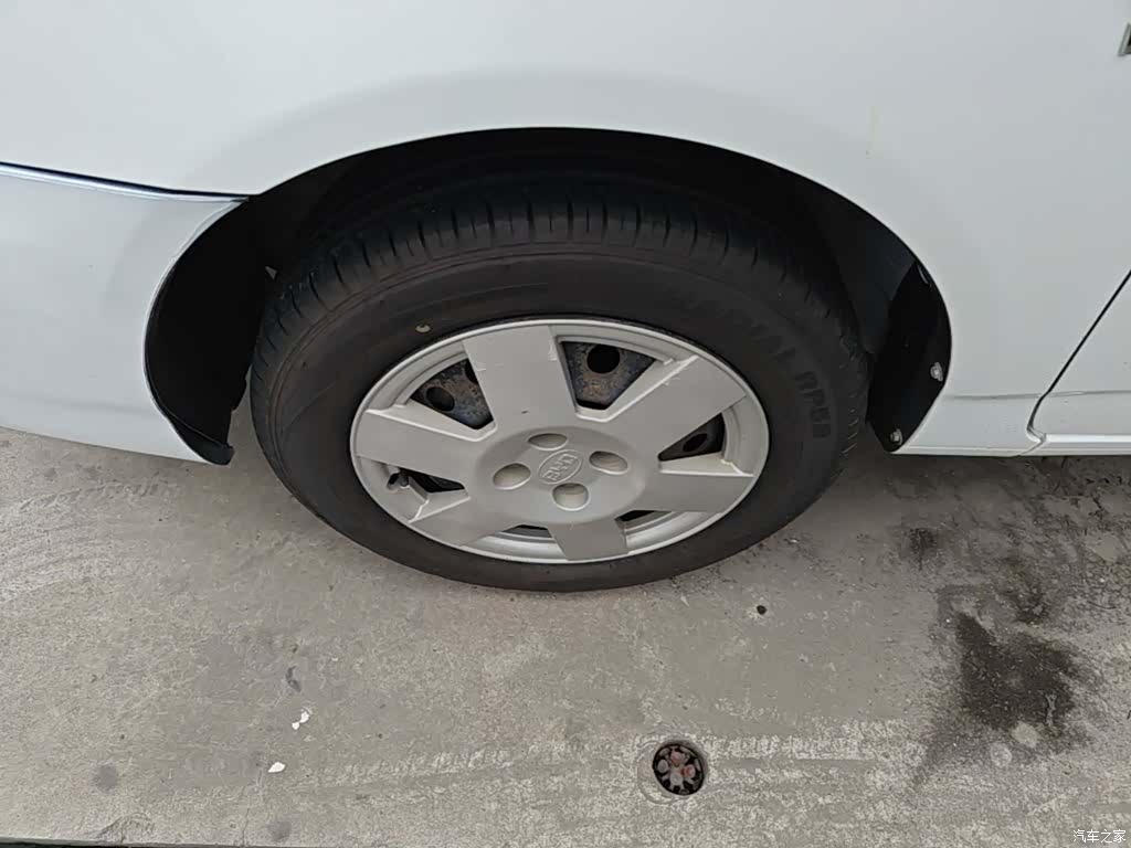 BYD F3, 2019 23