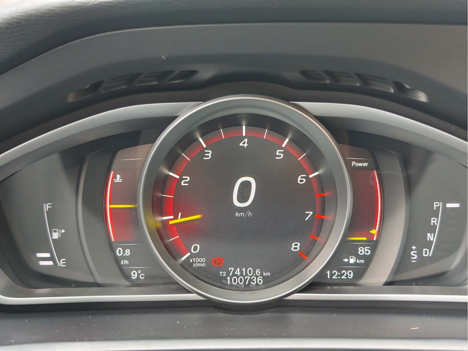 Volvo V40, 2017 21