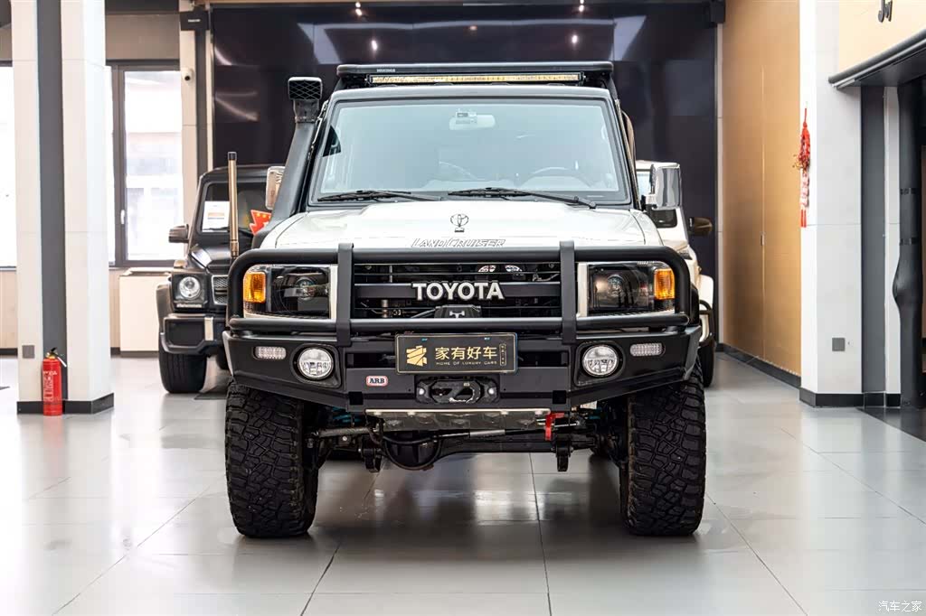 Toyota Land Cruiser, 2023 2
