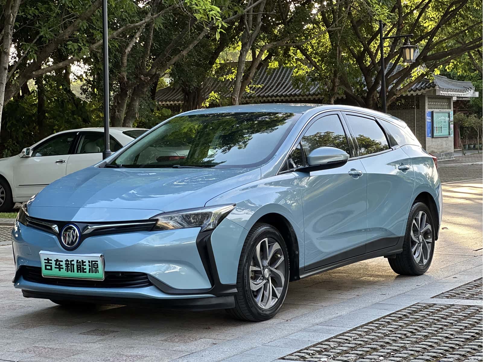 Buick Velite, 2020 1