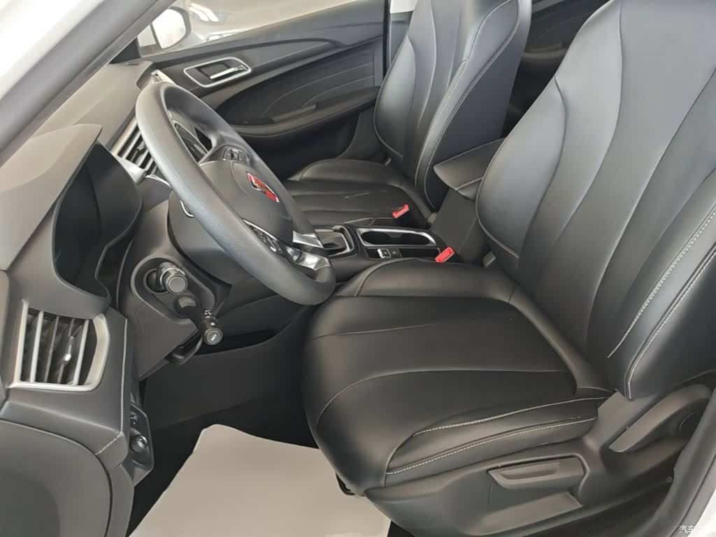 Roewe i5, 2021 15