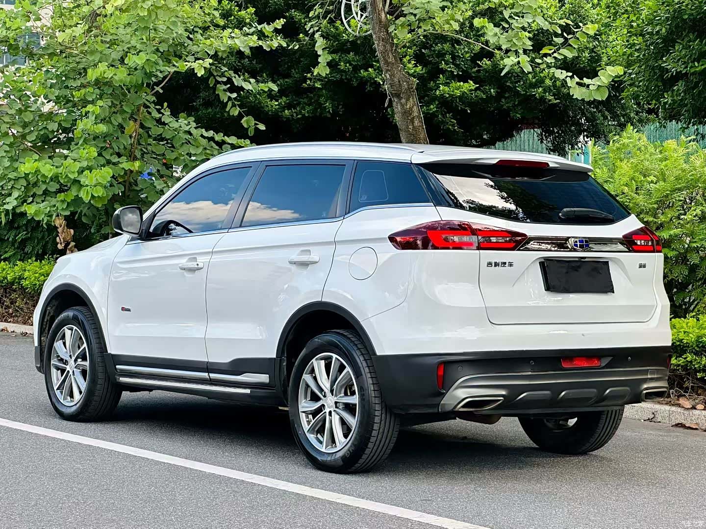 Geely Boyue, 2019 4