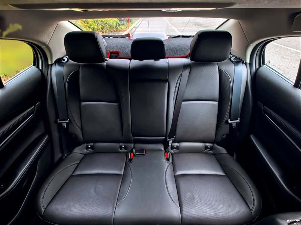 Mazda Mazda3, 2023 23