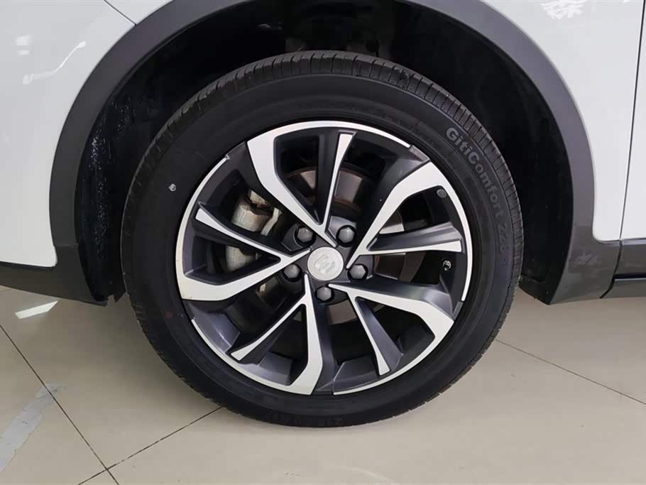 Geely Emgrand GS