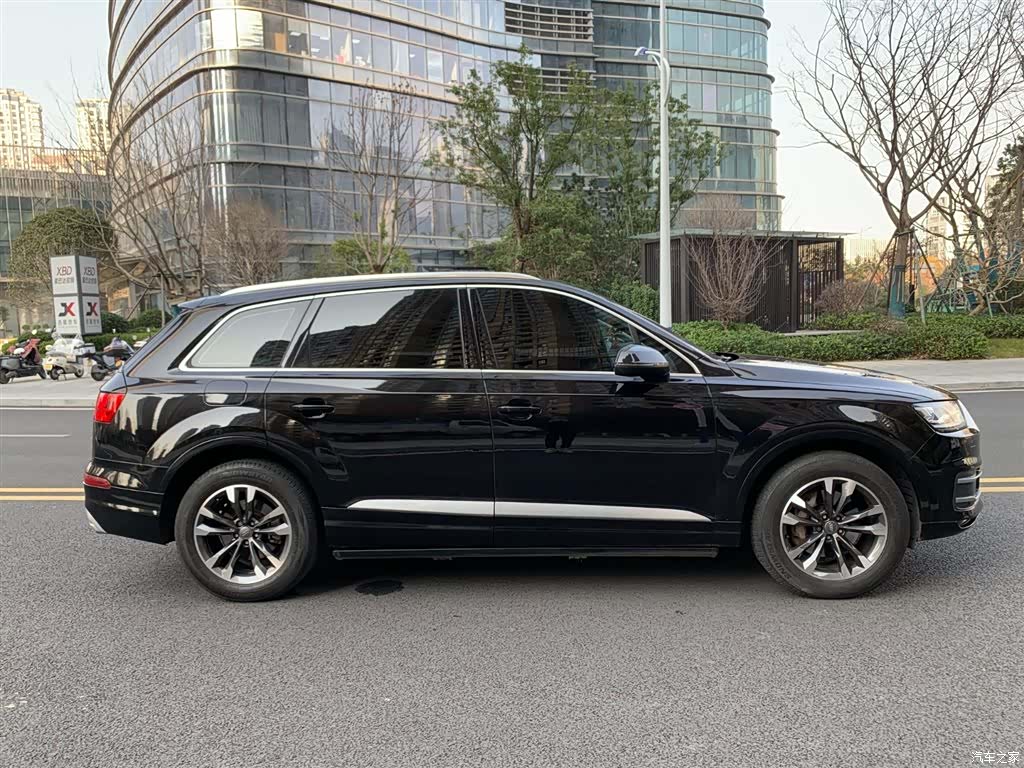Audi Q7, 2018 9