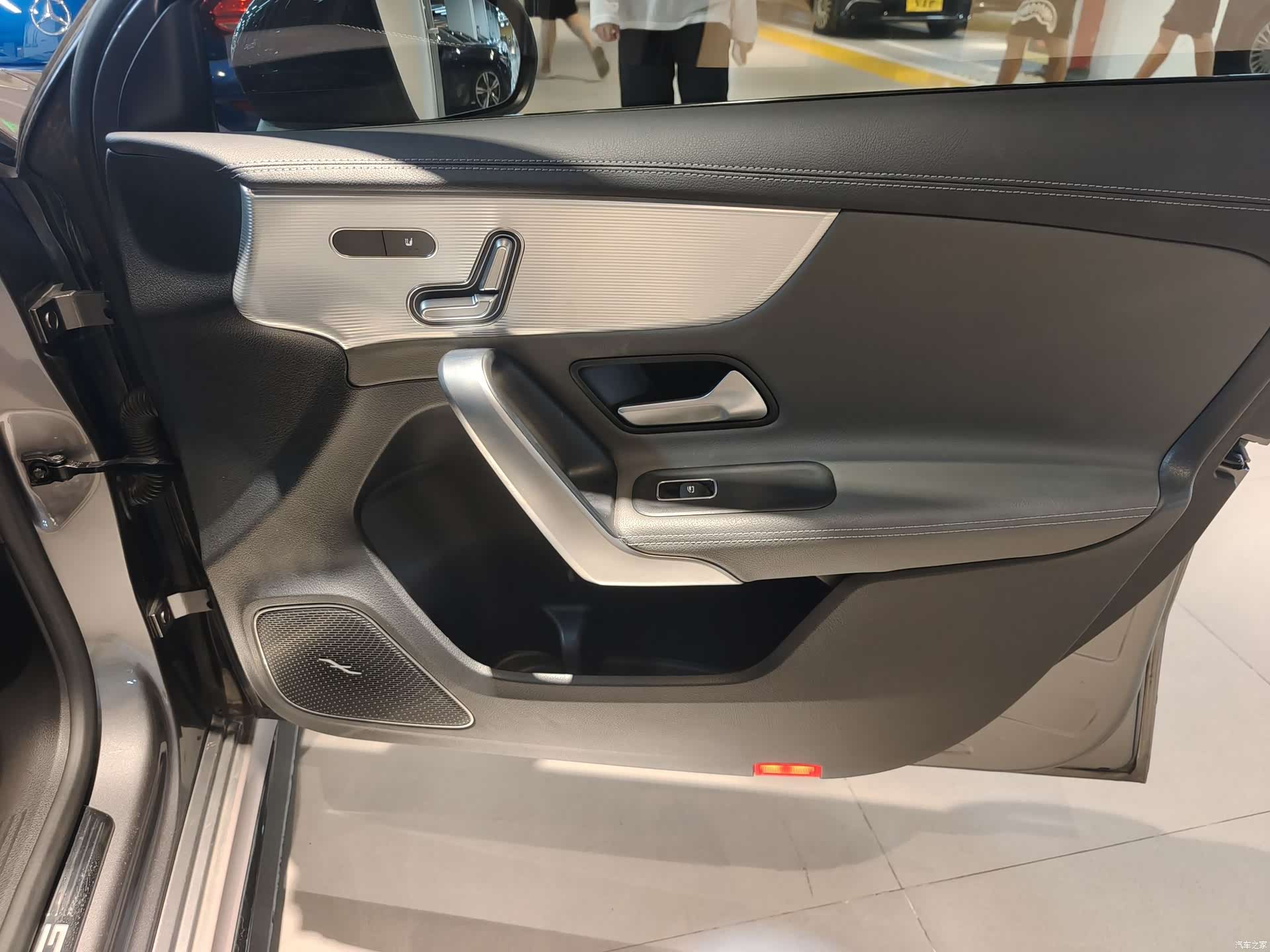Mercedes-Benz A-Class, 2023 8