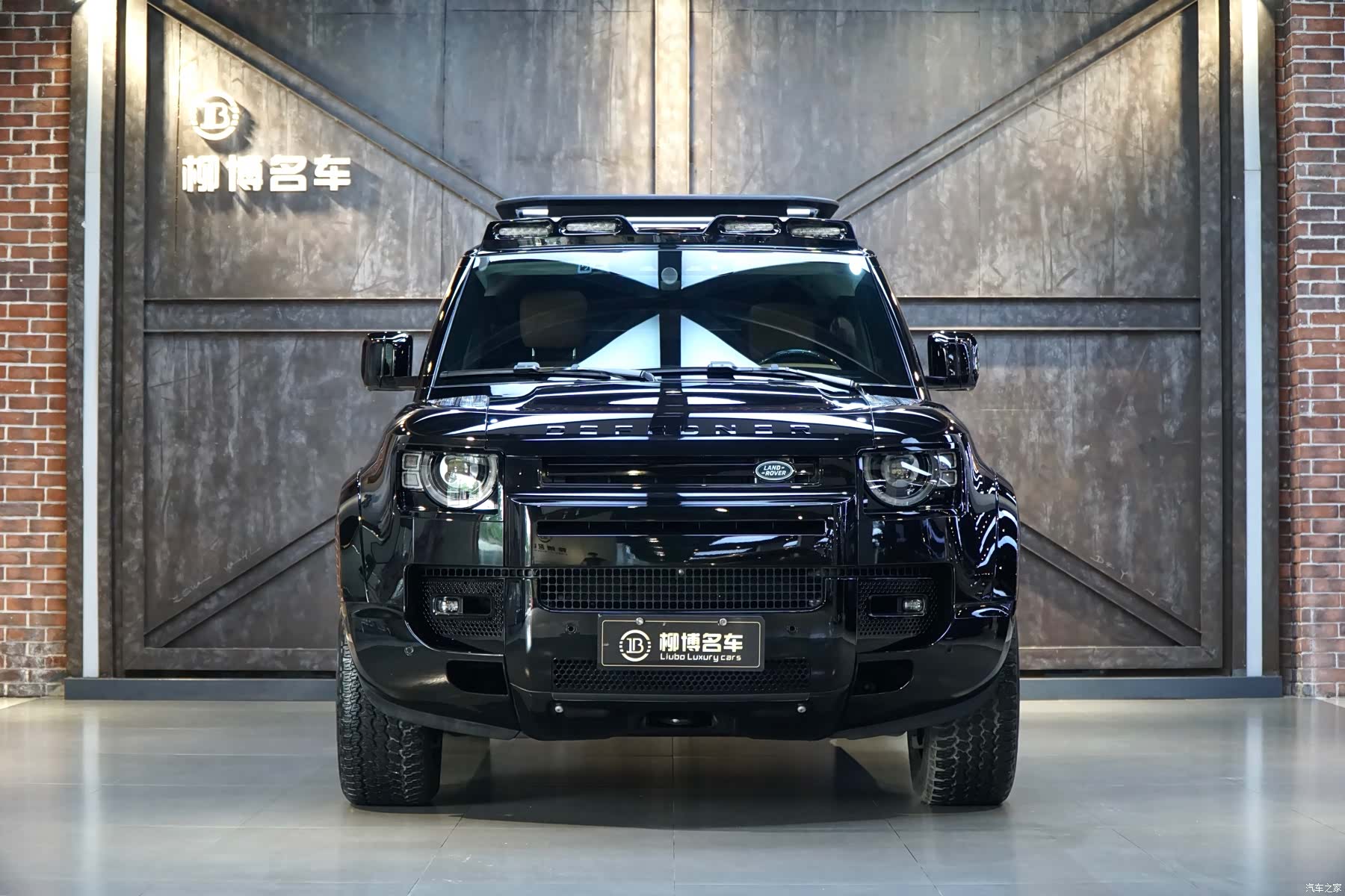 Land Rover Defender, 2022 2
