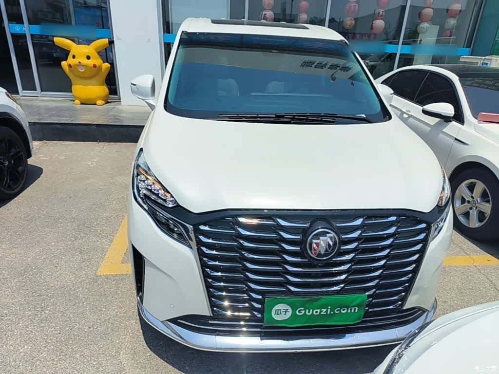 Buick GL8, 2023 3