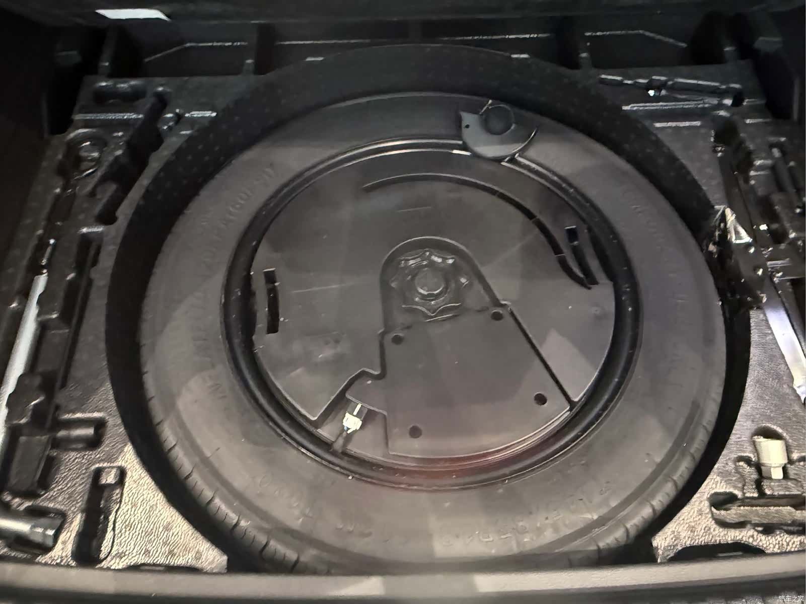 Audi Q3, 2022 21