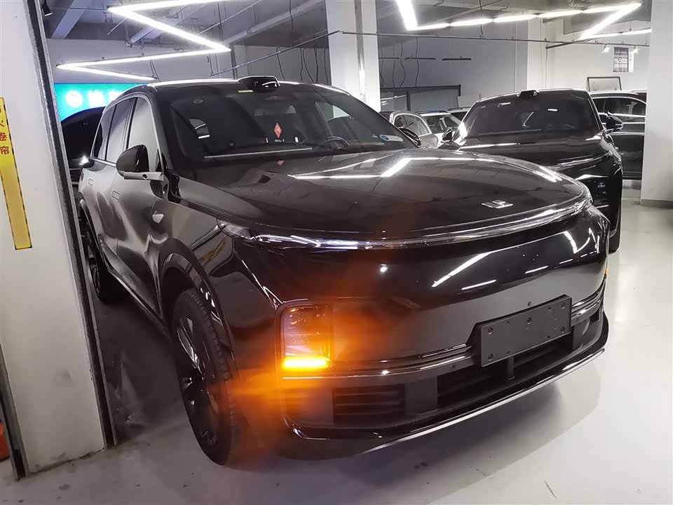 Li Auto Ideal L9 Li Auto Ideal L9