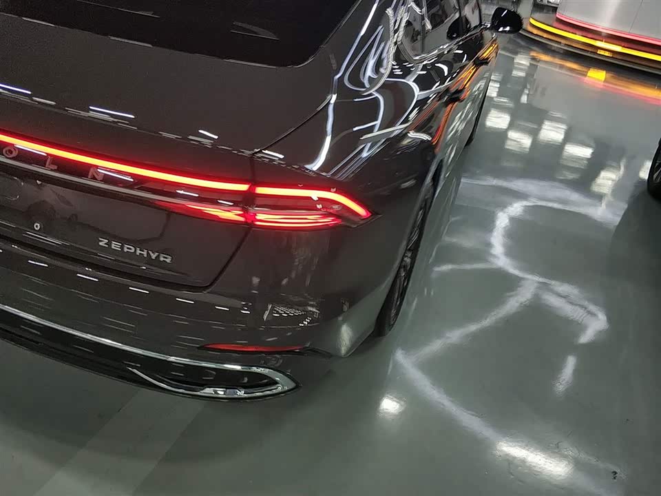 Lincoln Z Lincoln Z