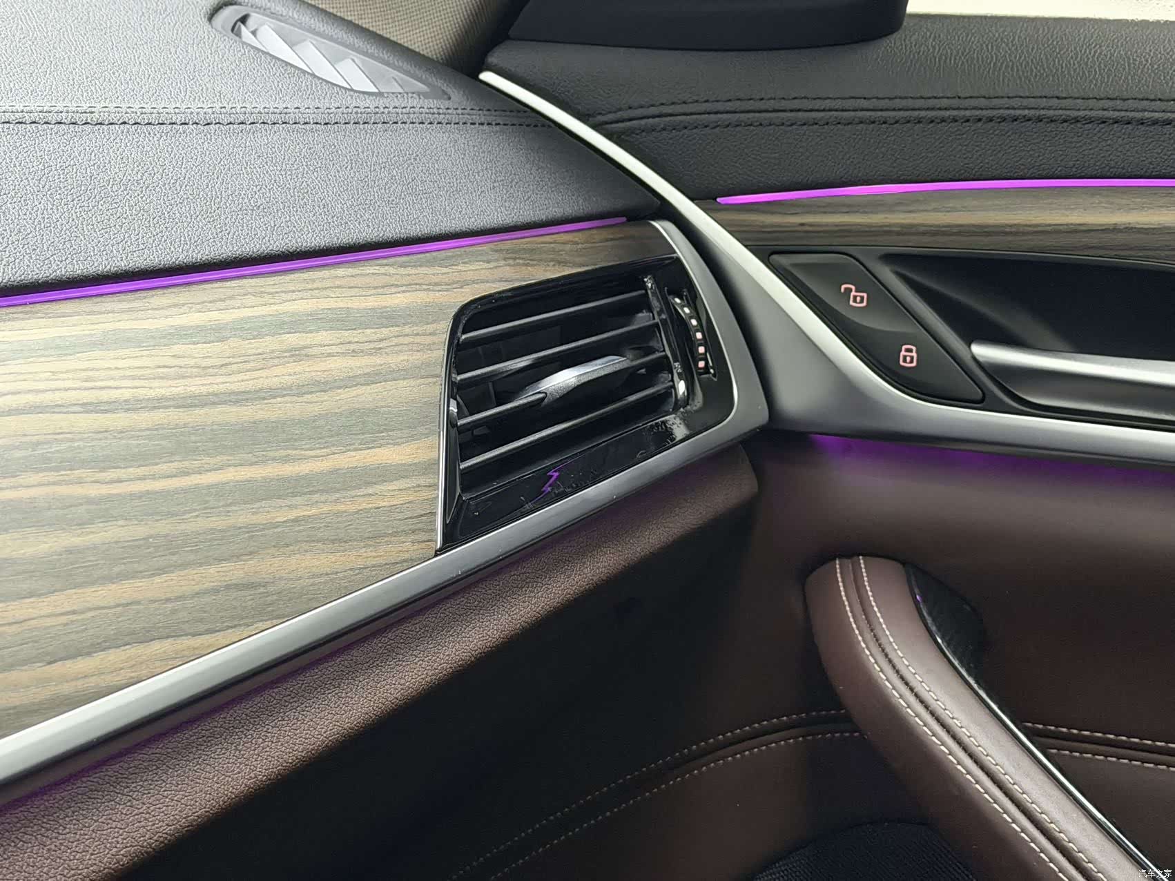 BMW 5 Series, 2019 18