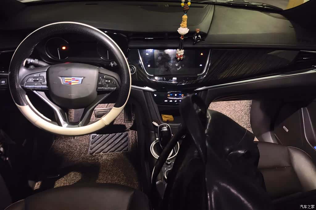 Cadillac XT6, 2021 12