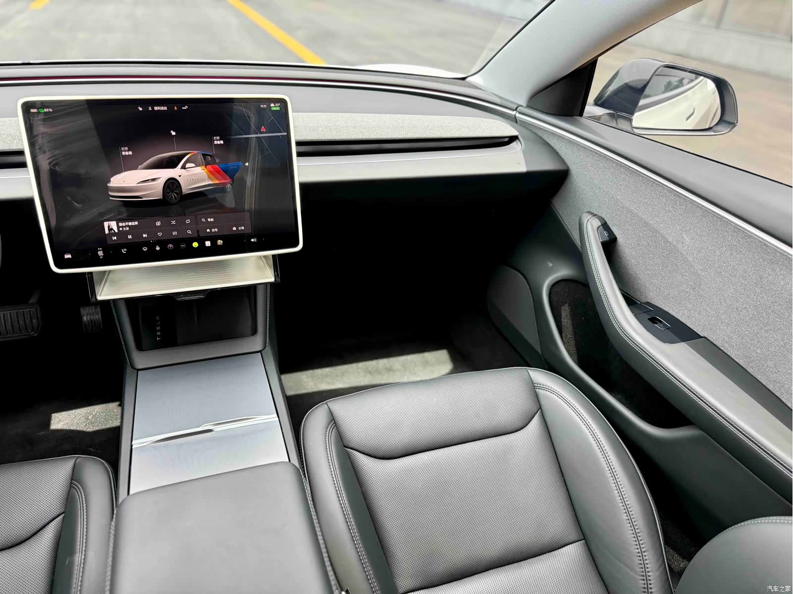 Tesla Model 3, 2024 12
