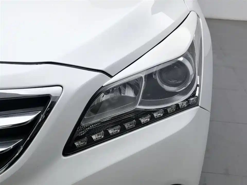 Hyundai Name picture