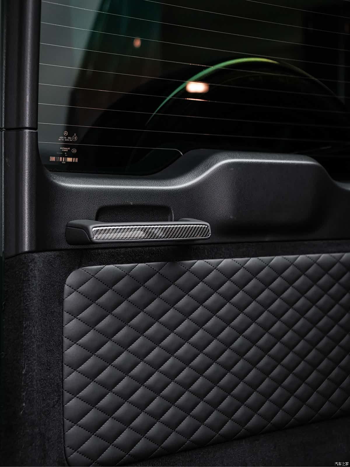 Mercedes-Benz G-Class, 2022 10