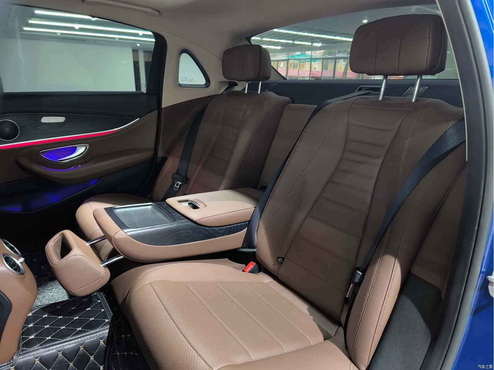 Mercedes-Benz E-Class, 2020 17