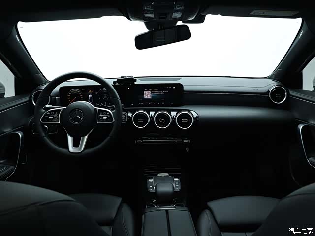 Mercedes-Benz A-Class, 2022 7