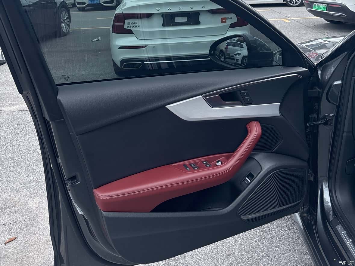 Audi A4L, 2022 10