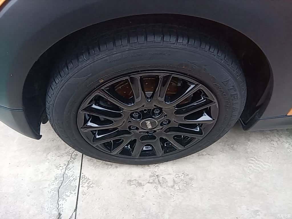 Mini ONE+, 2015 23