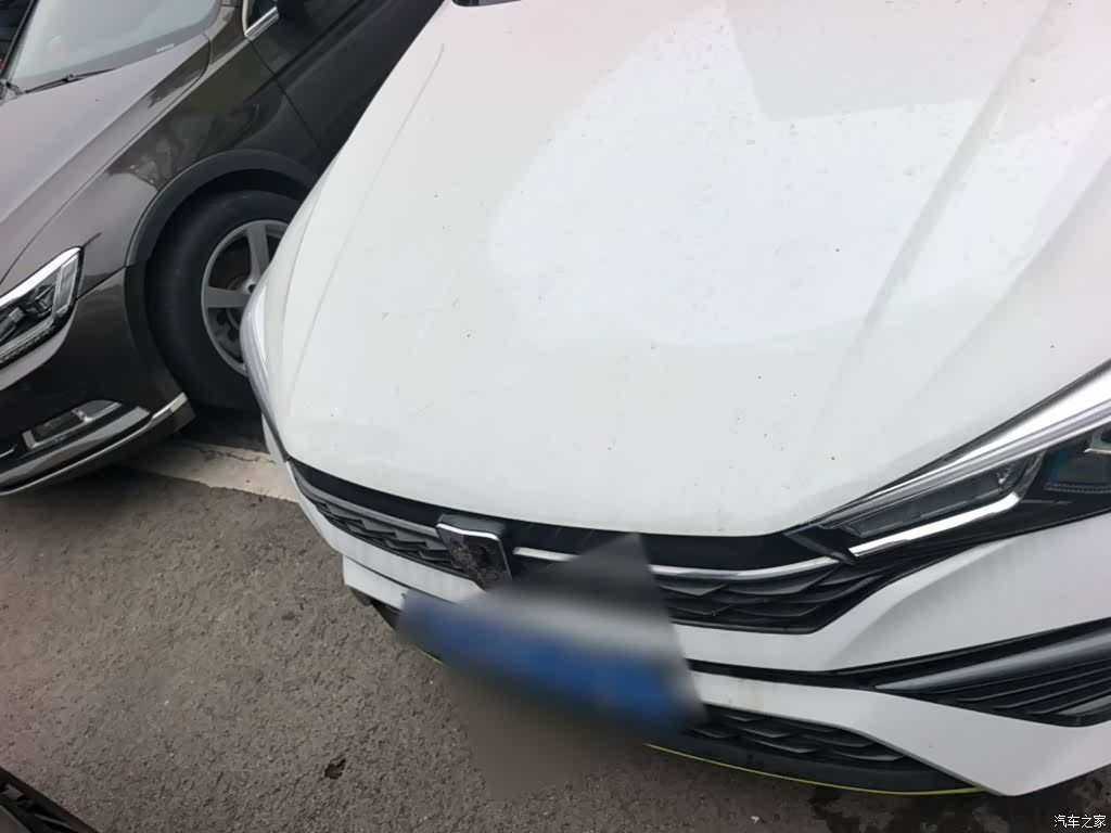 Roewe i5, 2023 3