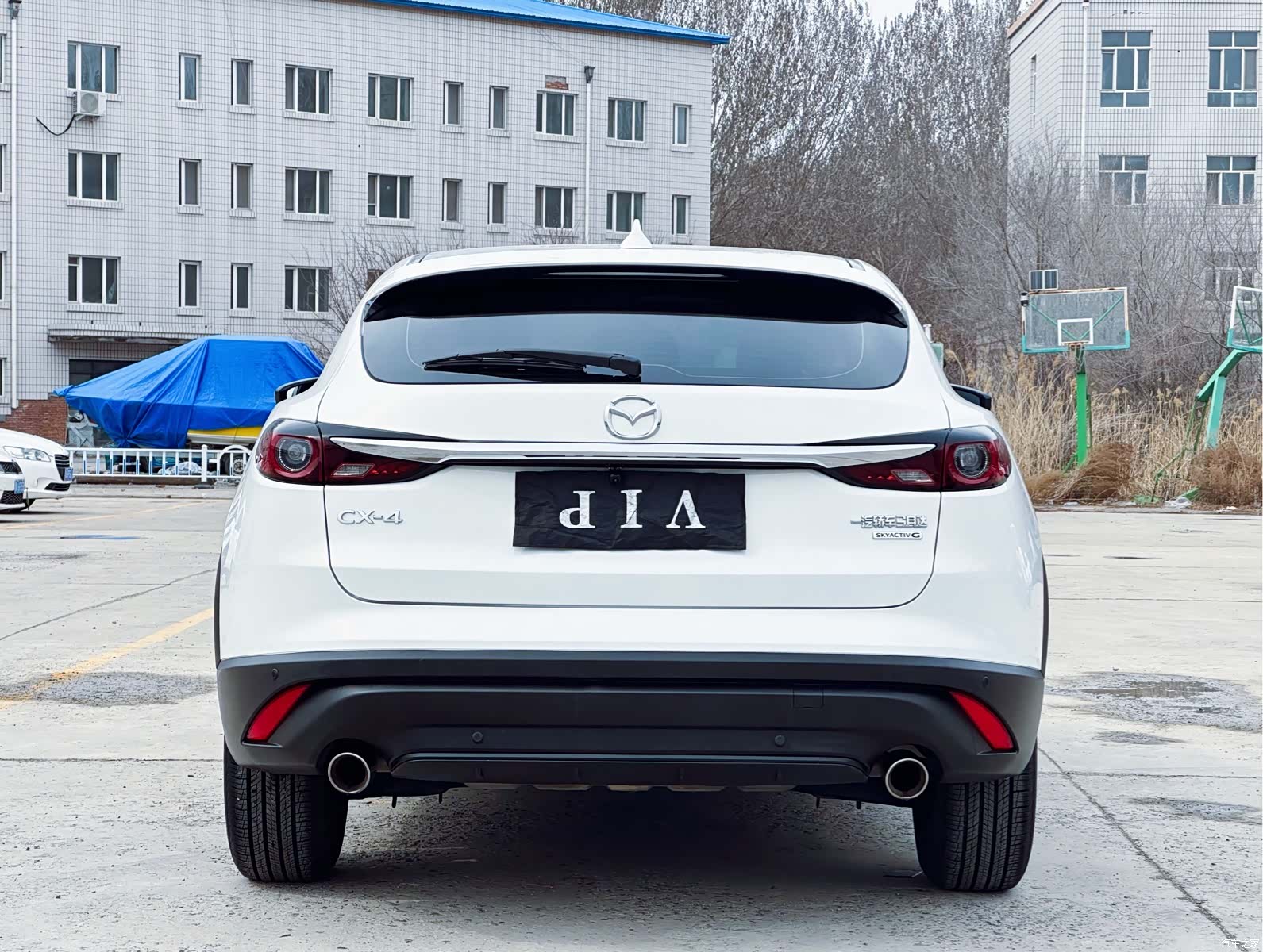 Mazda CX-4, 2023 4