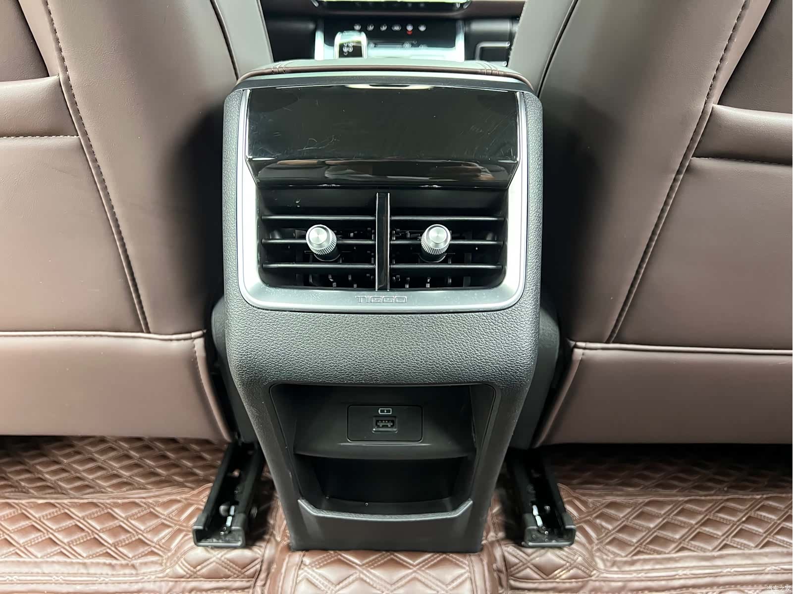 Chery Tiggo 7, 2024 17