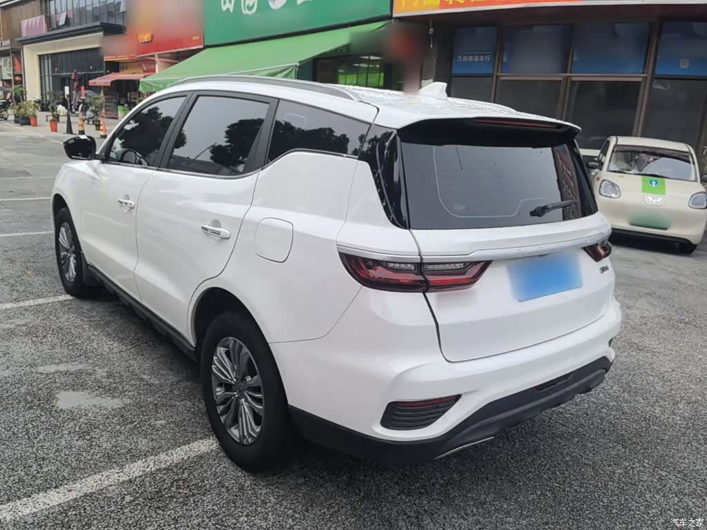 Geely X6, 2021 все фото