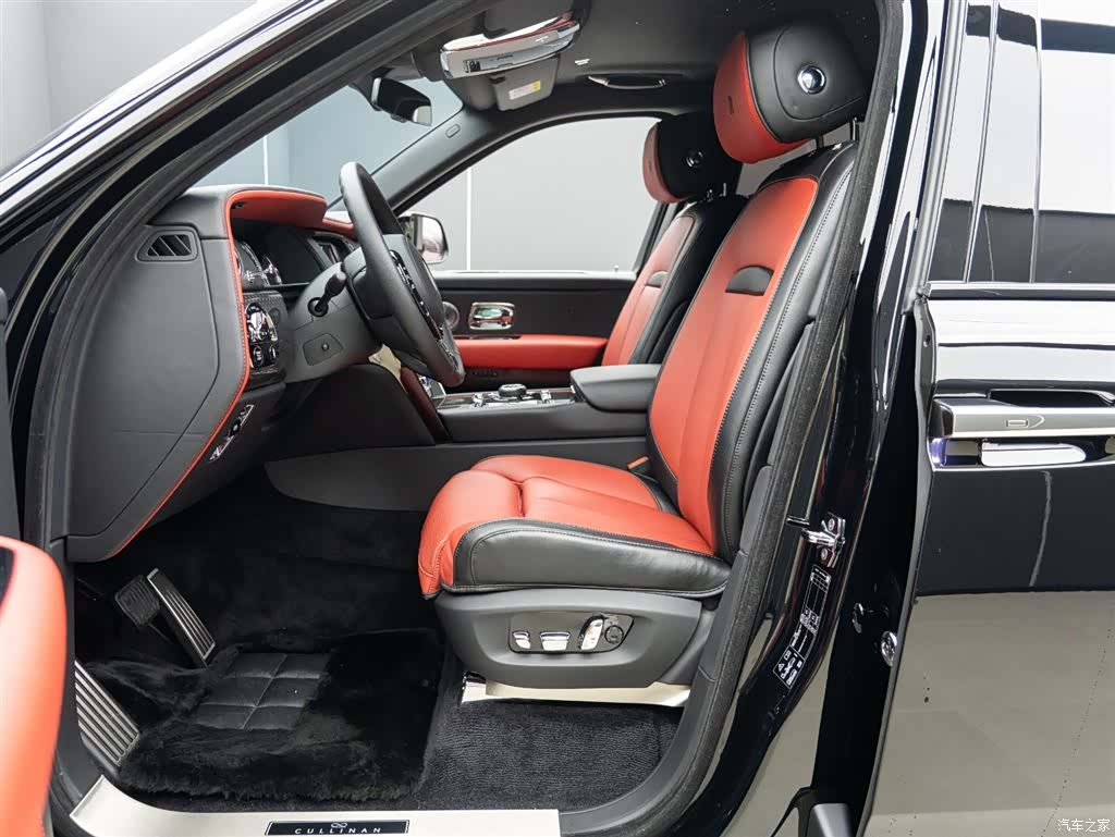 Rolls-Royce Cullinan, 2020 11