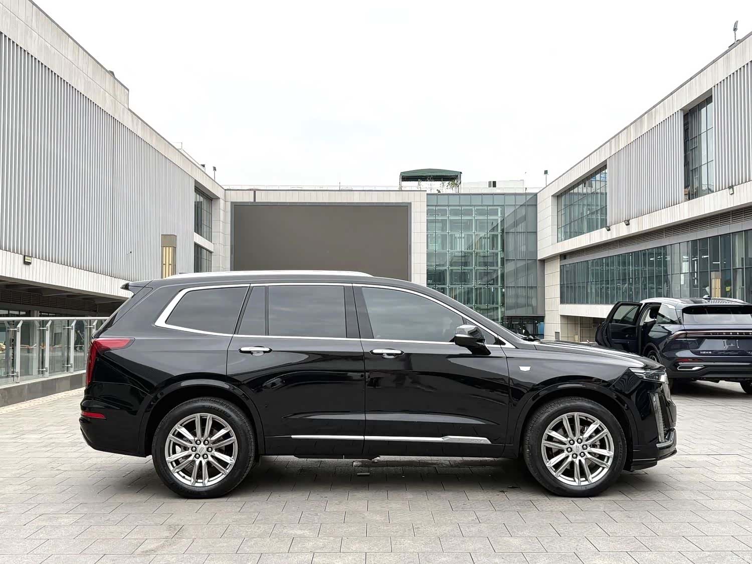 Cadillac XT6, 2021 4