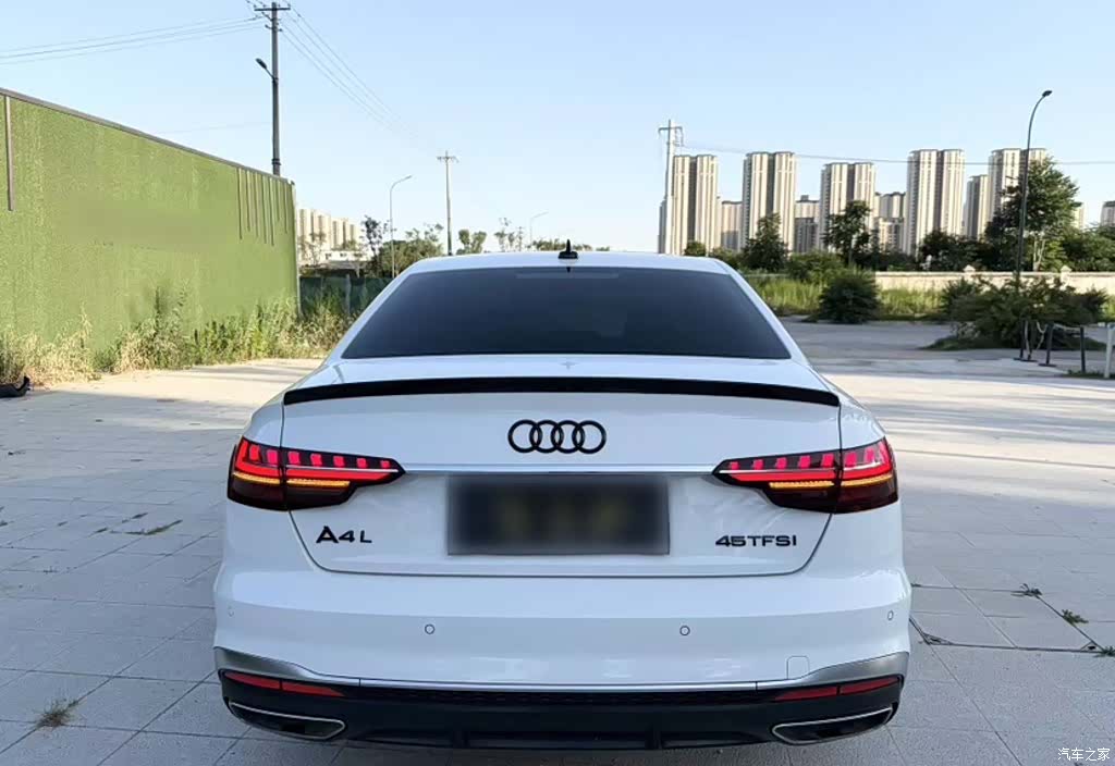 Audi A4L, 2021 9