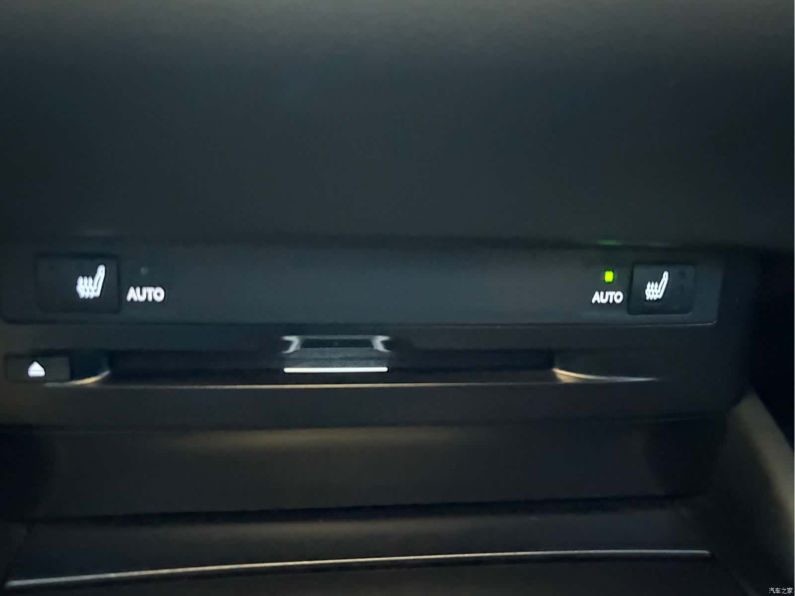 Lexus ES, 2019 9