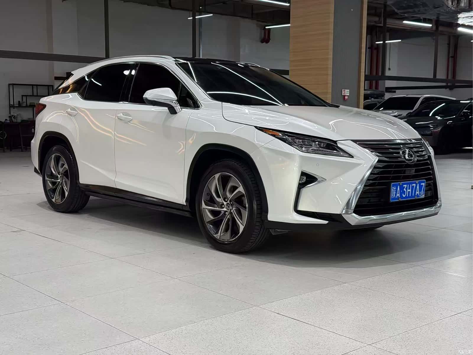 Lexus RX, 2018 3