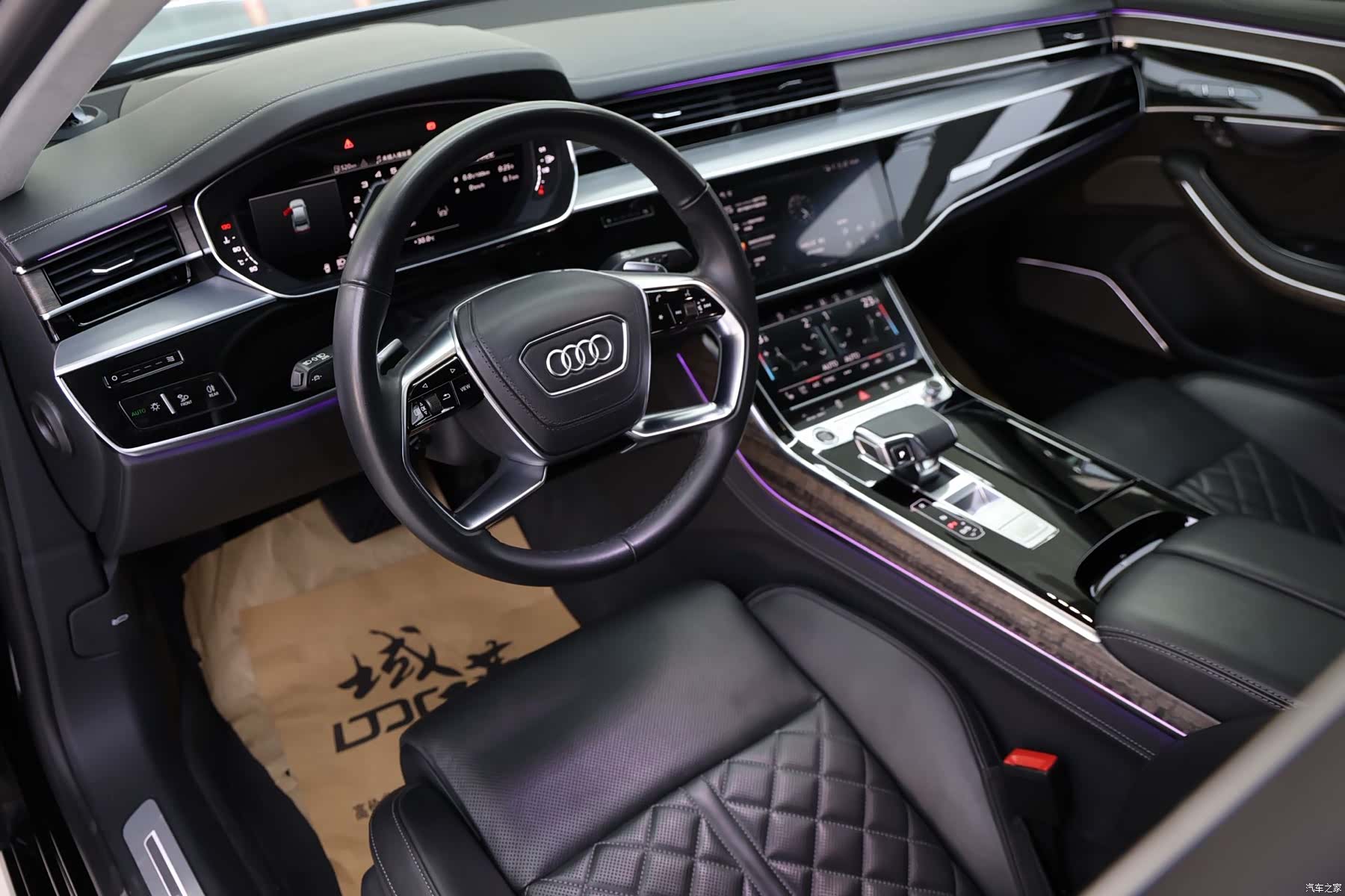Audi A8L, 2022 12