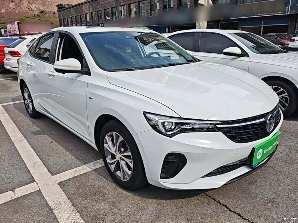 Buick Verano, 2022 4