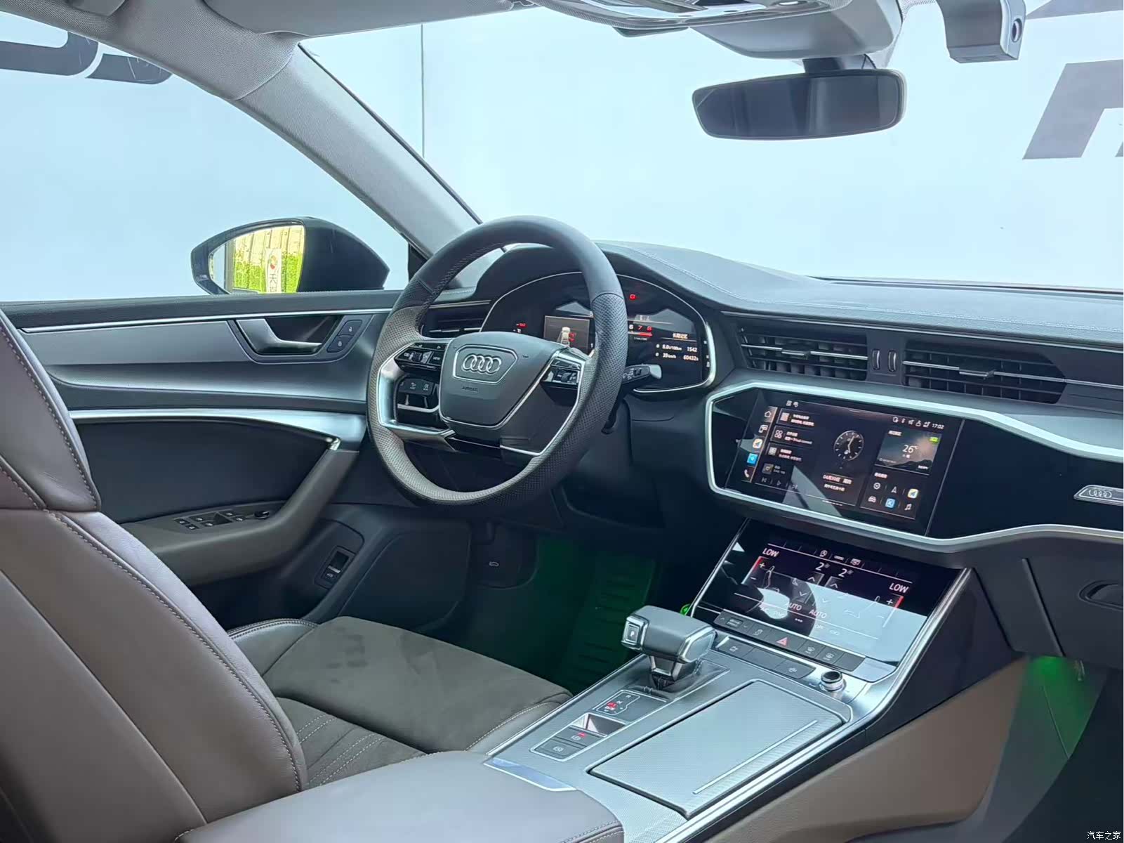 Audi A7L, 2024 22