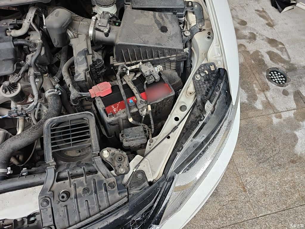 Honda Jade, 2015 22