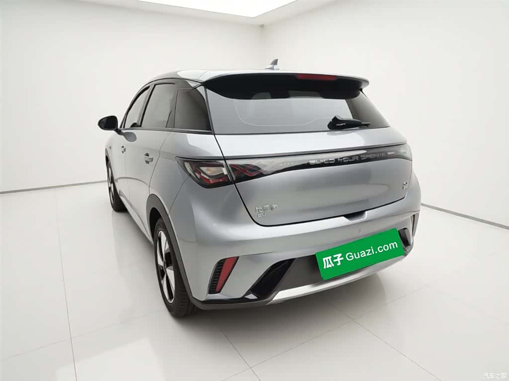 BYD Dolphin, 2023 все фото
