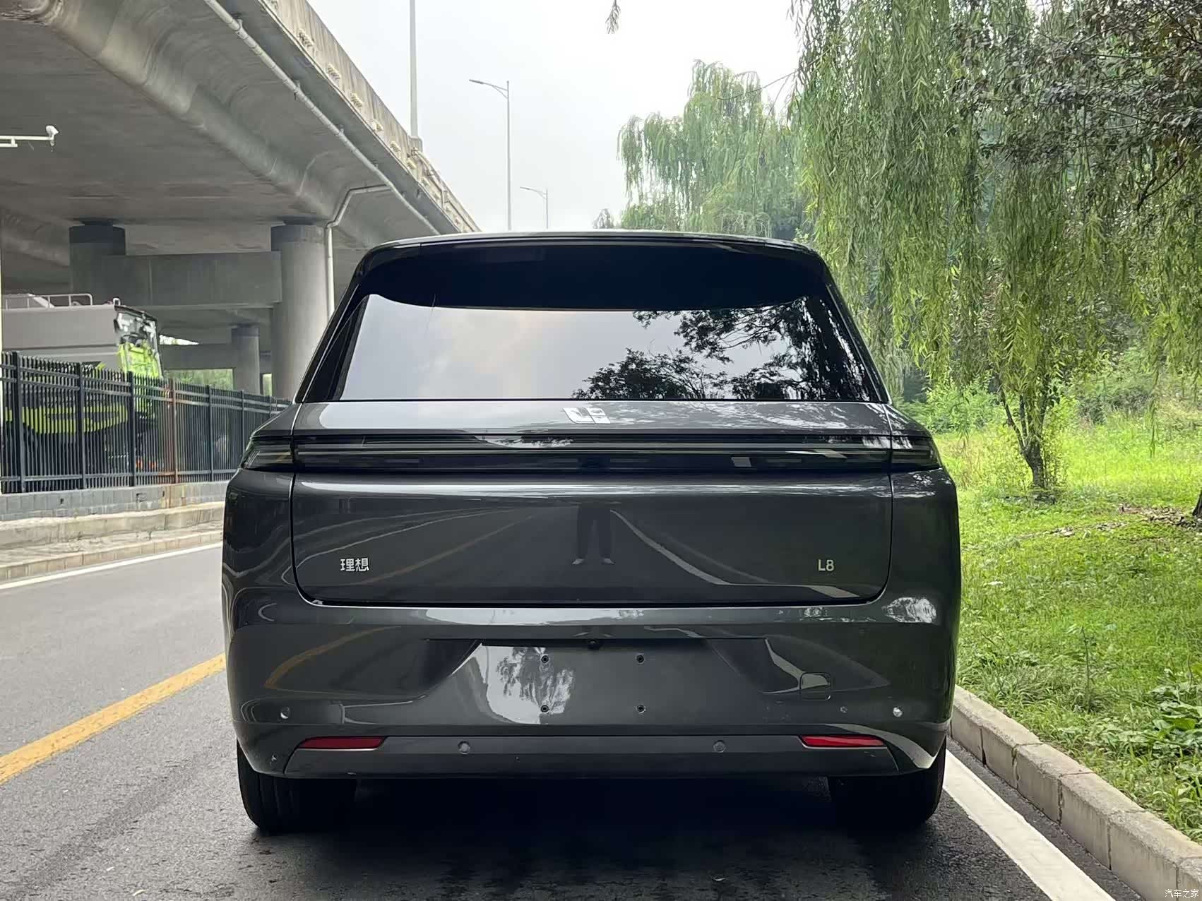 Li Auto L8, 2022 все фото