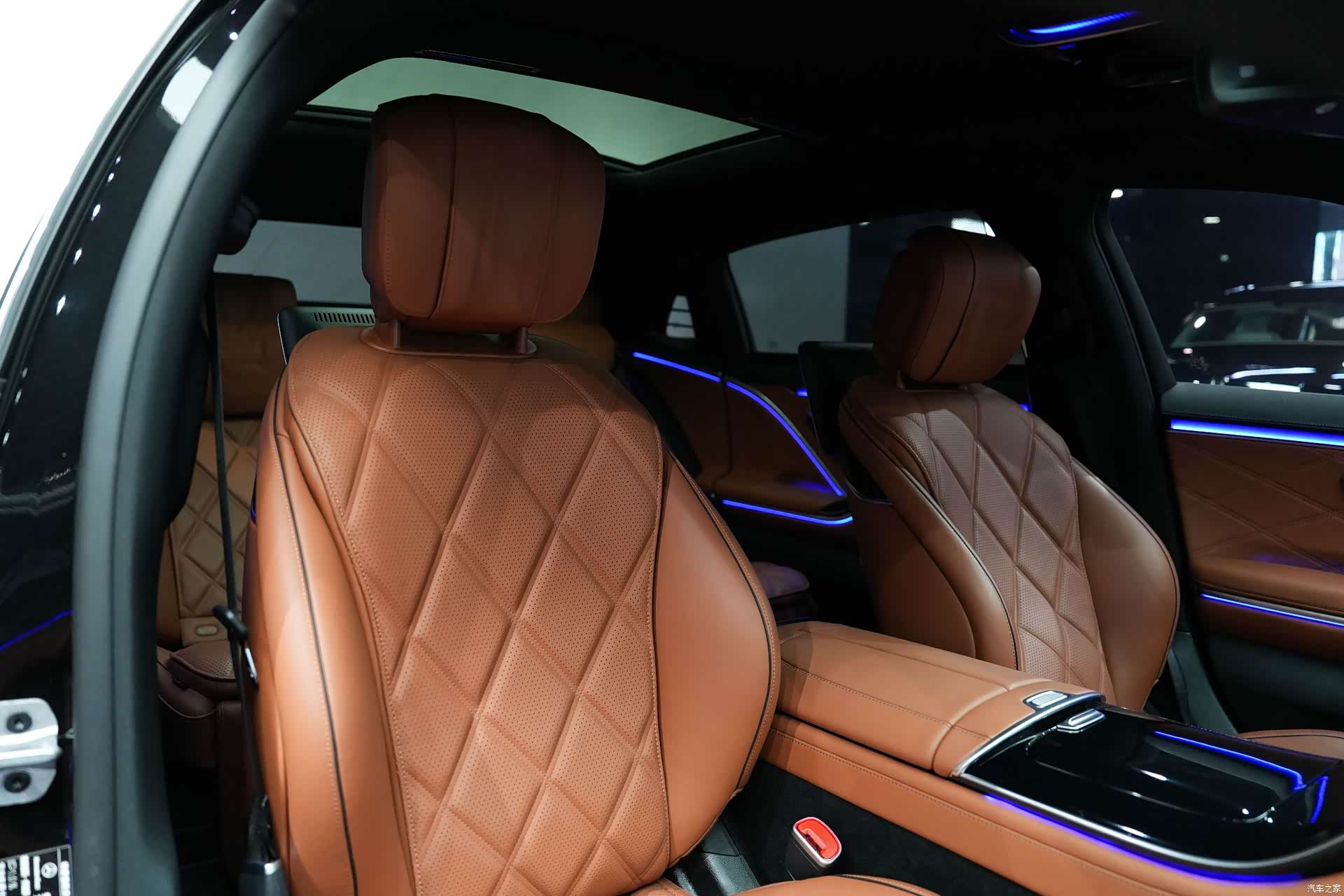 Maybach S-Class, 2023 13