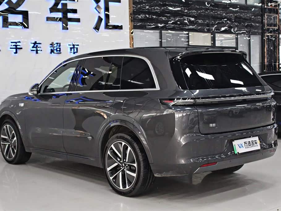 Li Auto Ideal L8