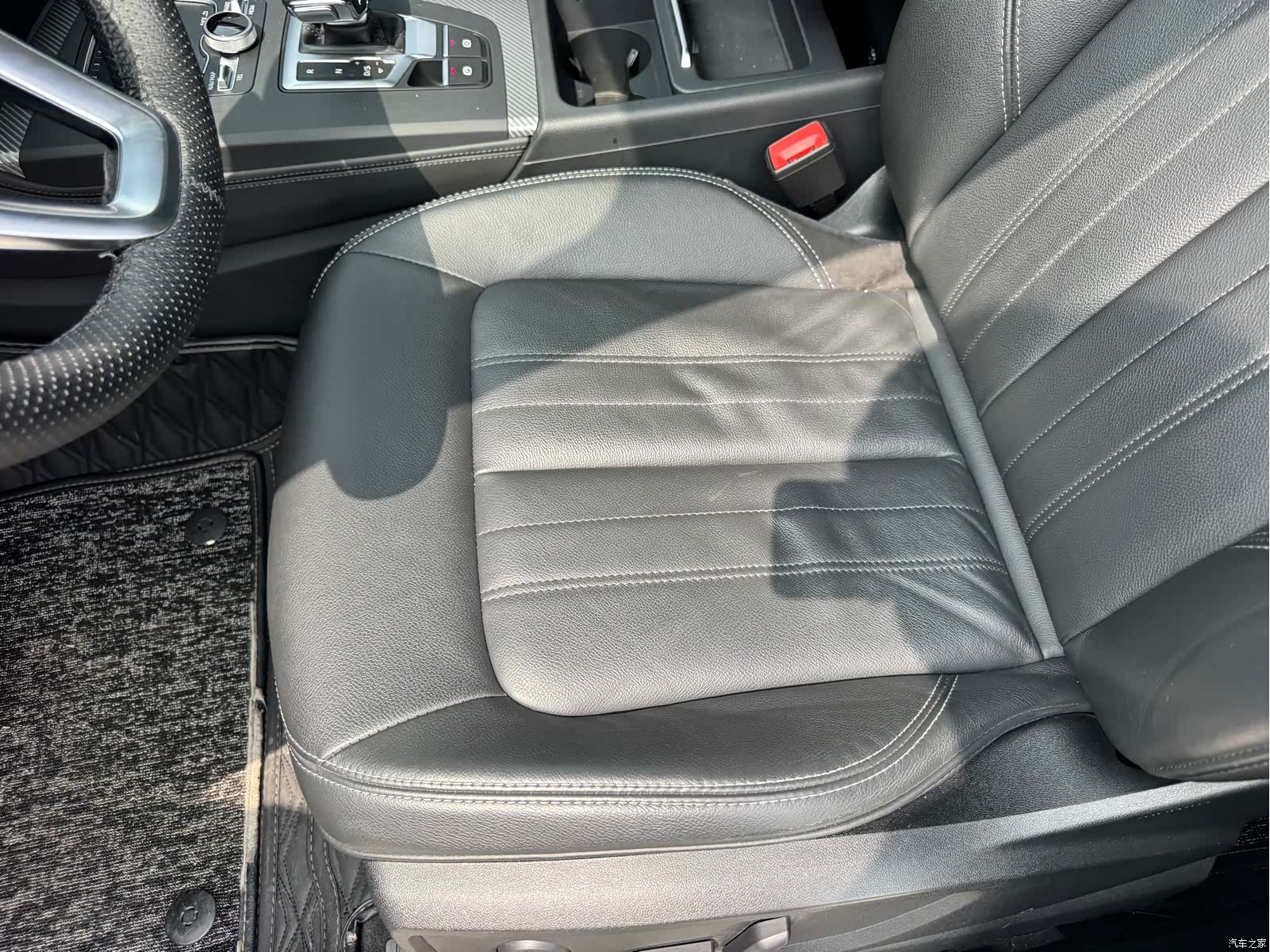 Audi Q5L, 2020 10