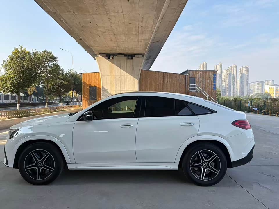 Mercedes-Benz GLE coupe